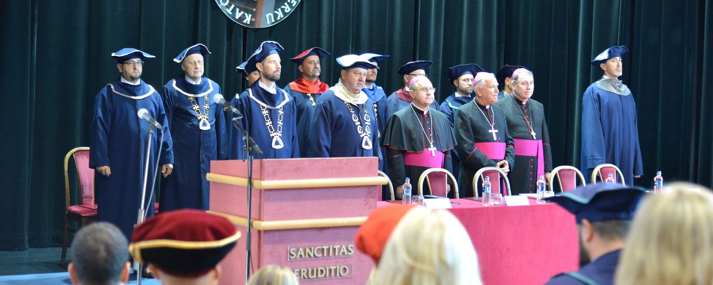 Katolícka univerzita tradične začala zasadnutím akademickej obce
