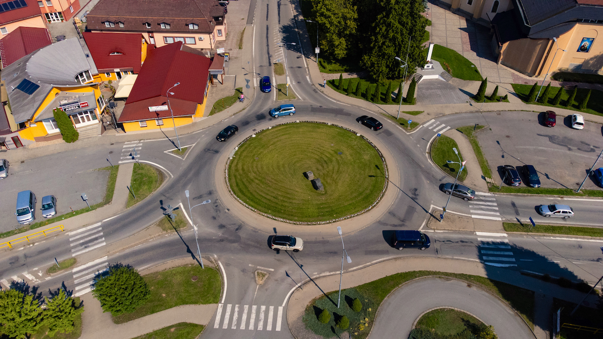 Sninčania sa tešia: Dočkajú sa opravy kruhového objazdu