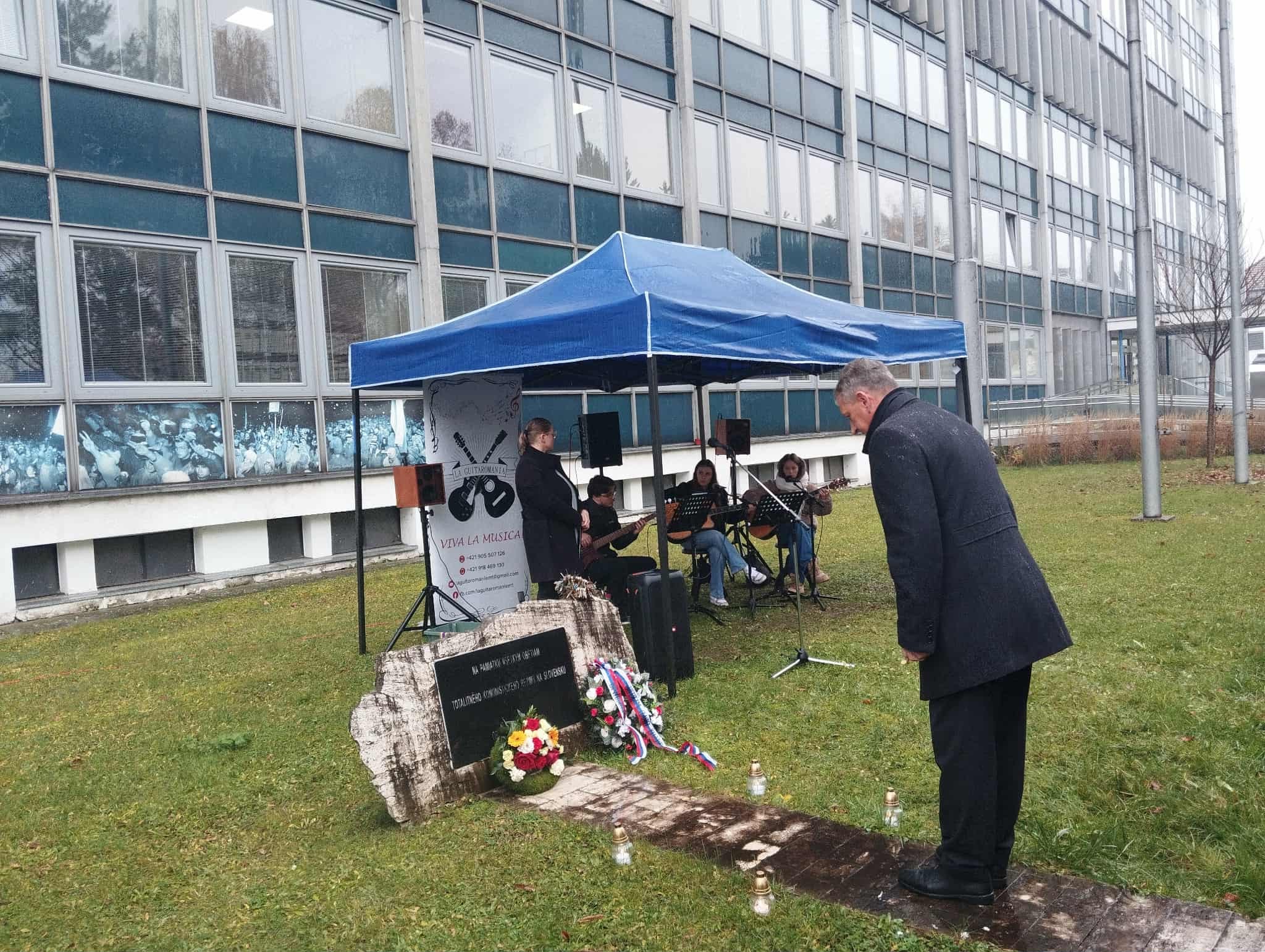 Martin si pripomenul Deň boja za slobodu a demokraciu pietnym aktom