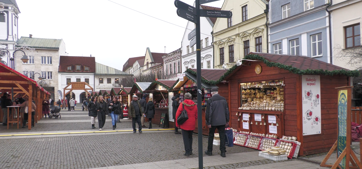 Vianočné trhy v Žiline – predajcovia sa zhodujú na nižšej účasti návštevníkov