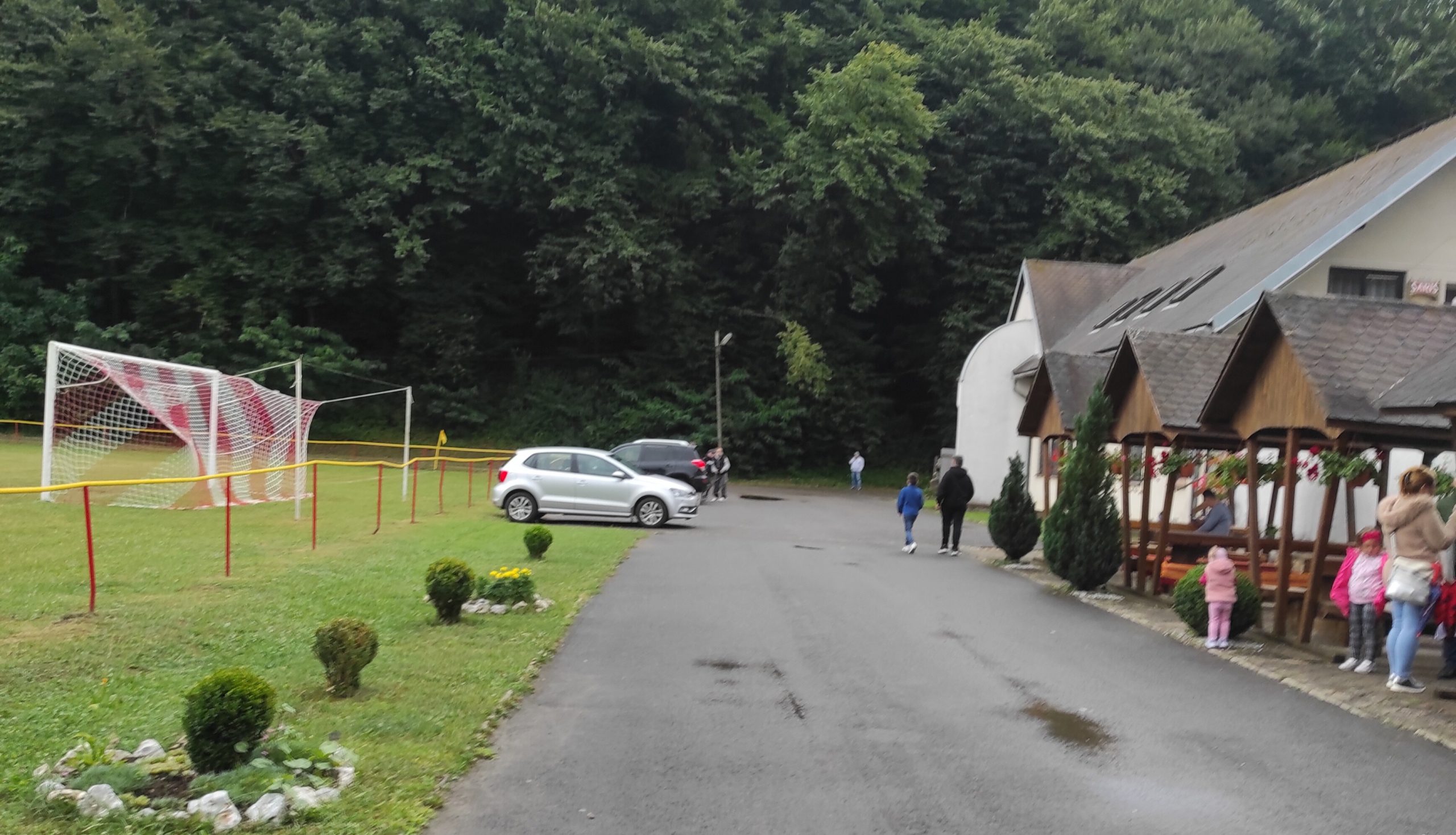 Mestská je dedinská a dedinská je mestská? Pozreli sme sa na dva podniky z rozdielnych kútov Slovenska